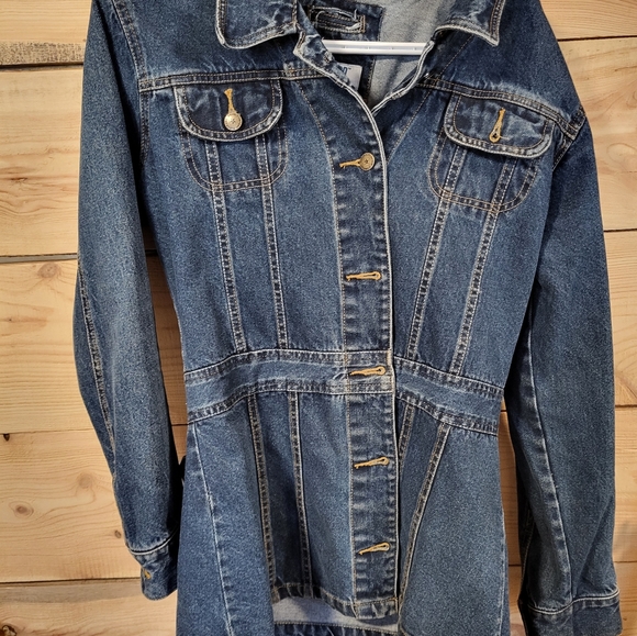 Vintage jean jacket - Picture 2 of 4